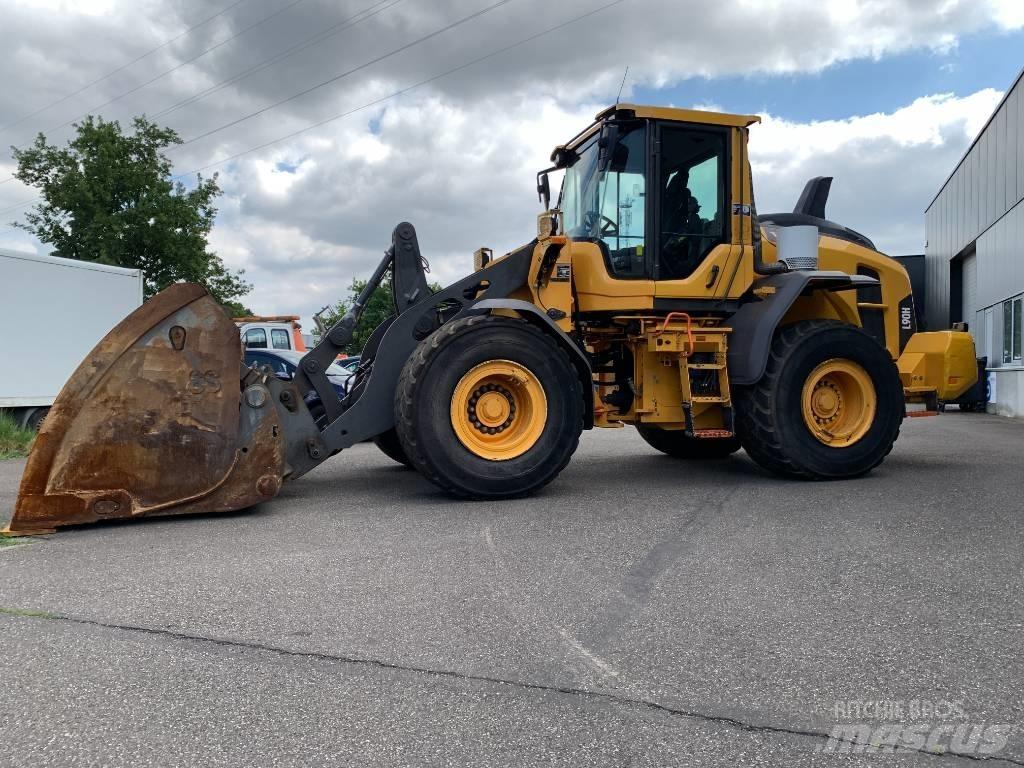 Volvo L 90 H Pale gommate
