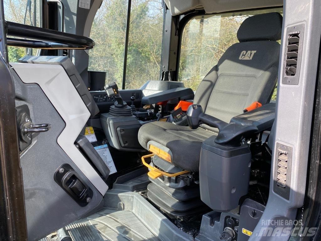 CAT D 6 Dozer cingolati