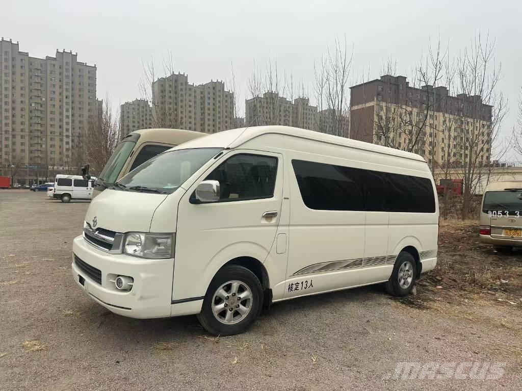 Toyota Hiace Furgone chiuso