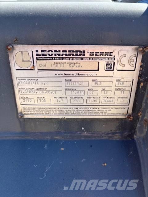  Leonardi Skopa Benne