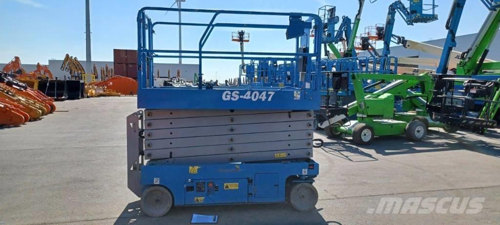 GENIE GS4047 Piattaforme a pantografo