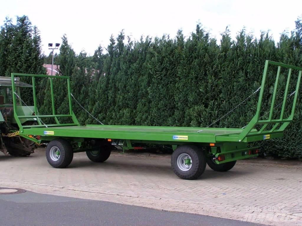 Pronar T022 Rimorchi per balle