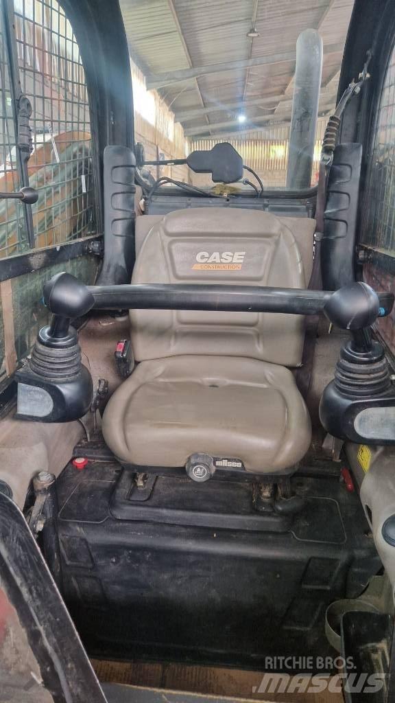 CASE TV 380 Mini Pale Gommate