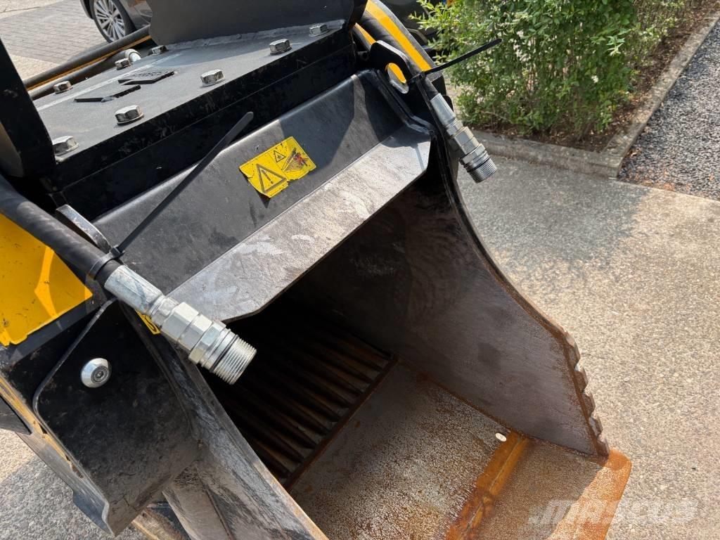 MB Crusher BF 60.1 Benne frantumatrici