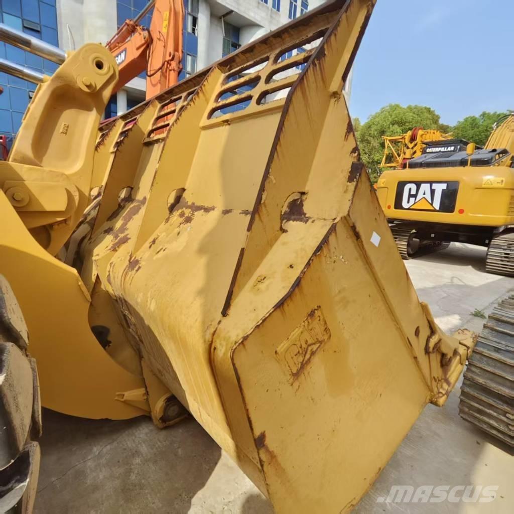 CAT 980 G Pale gommate