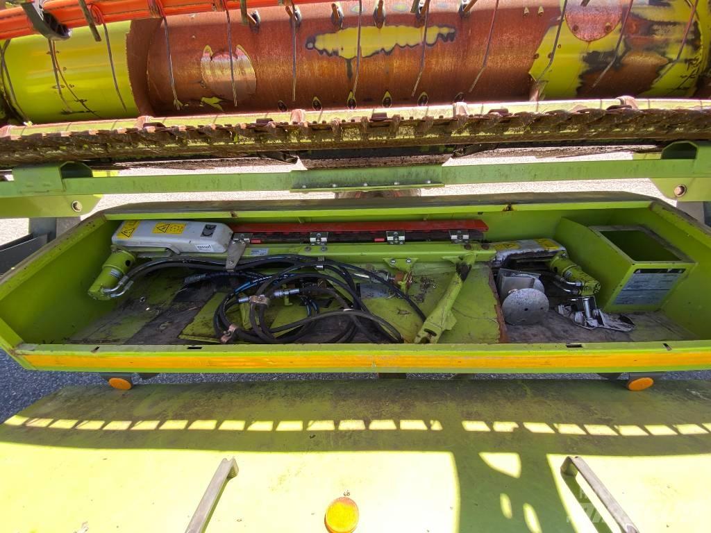 CLAAS Lexion 670 Mietitrebbiatrici