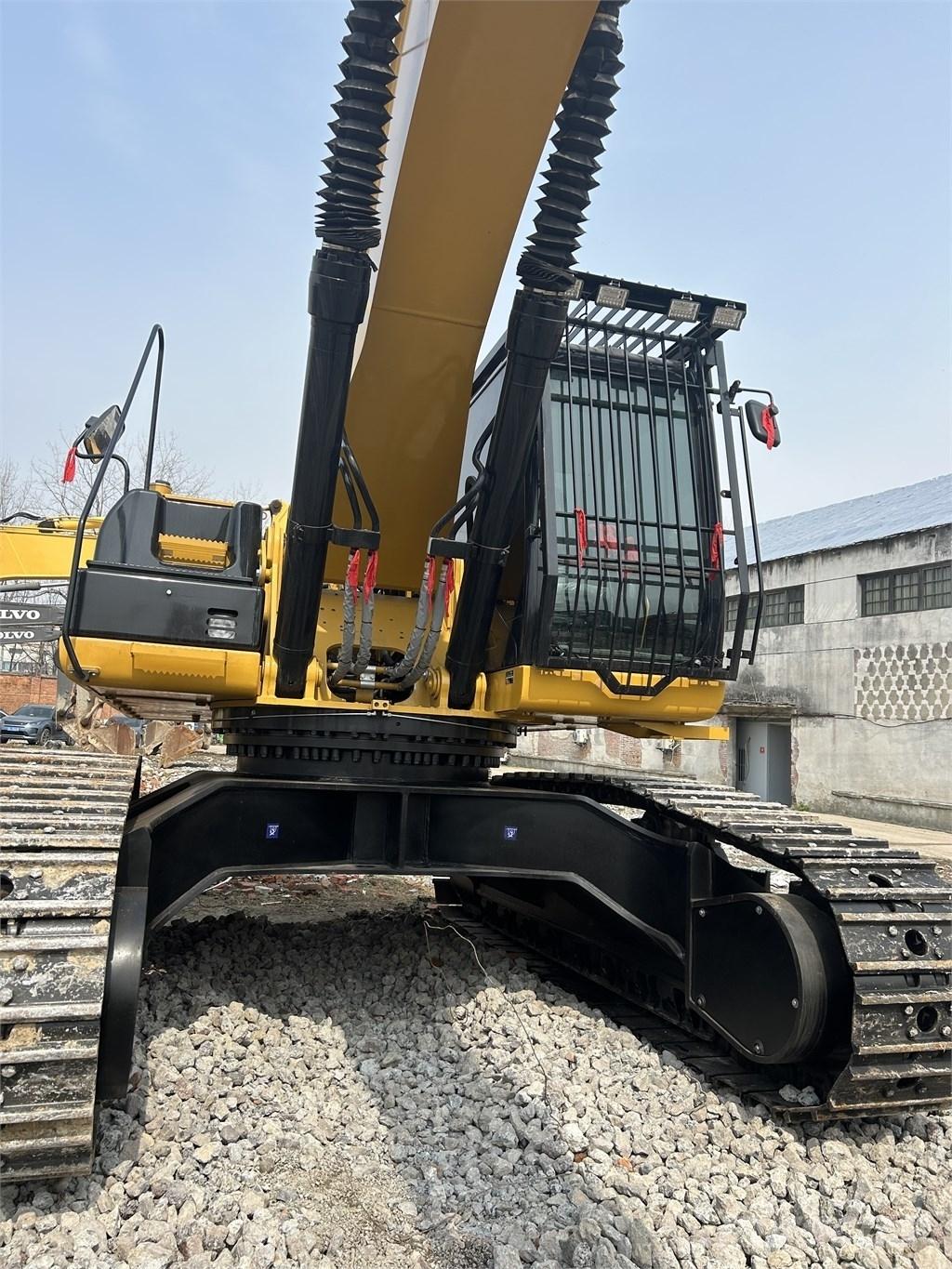CAT 340 Escavatori cingolati
