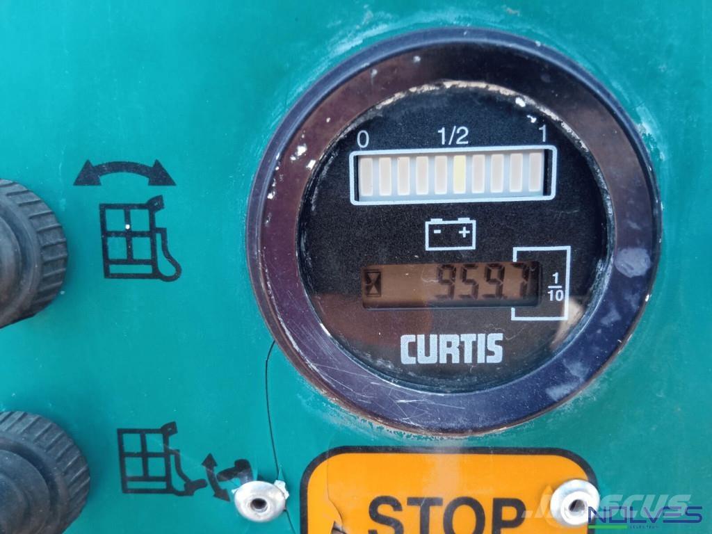 Iteco BI92S Piattaforme a braccio articolato