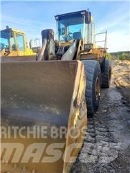Volvo L180C Pale gommate