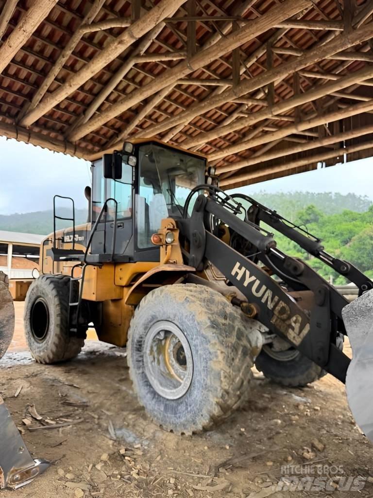 Hyundai HL 757 TM-7 Pale gommate