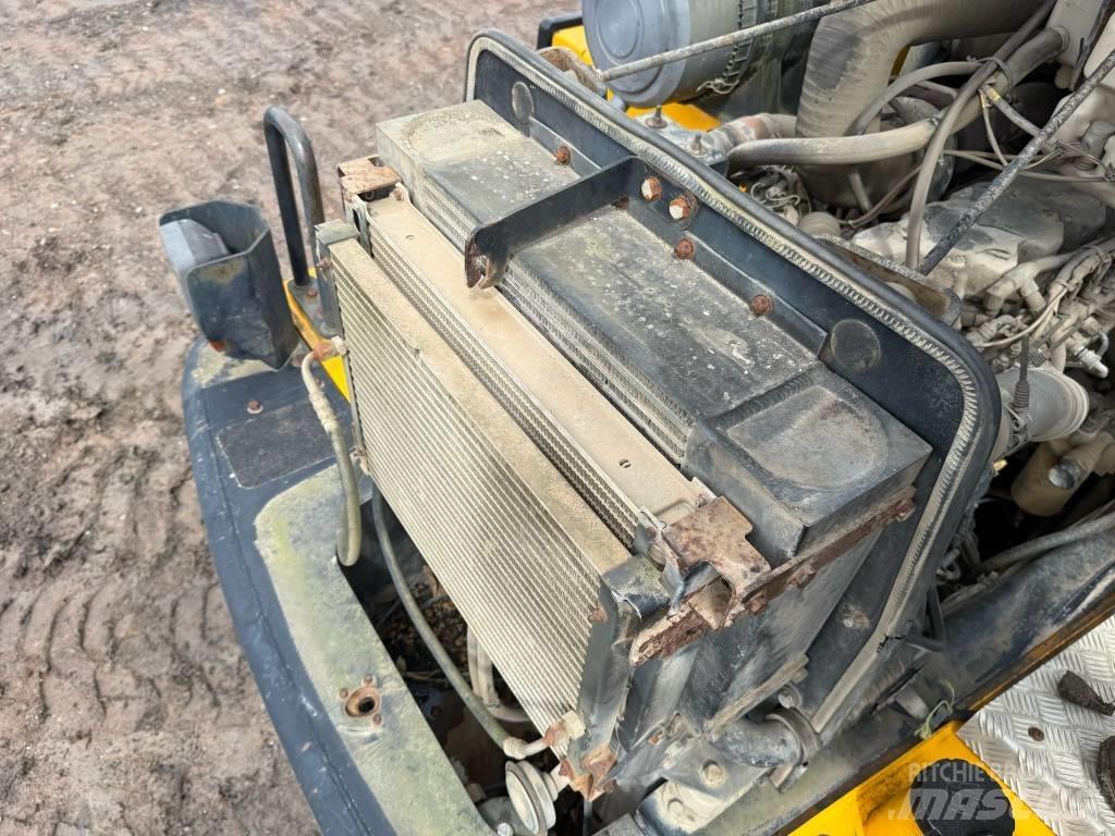 JCB 722 Dumpers articolati