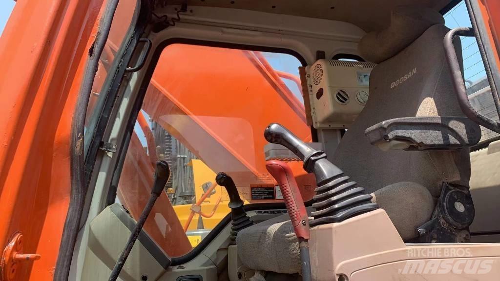 Doosan DH 300 LC-7 Escavatori cingolati