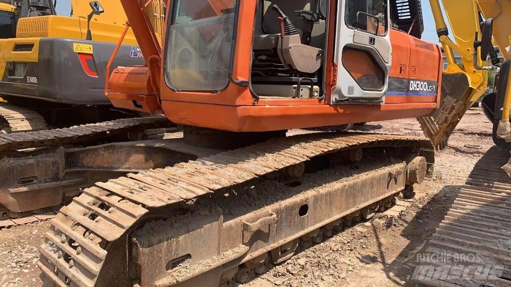 Doosan DH 300 LC-7 Escavatori cingolati