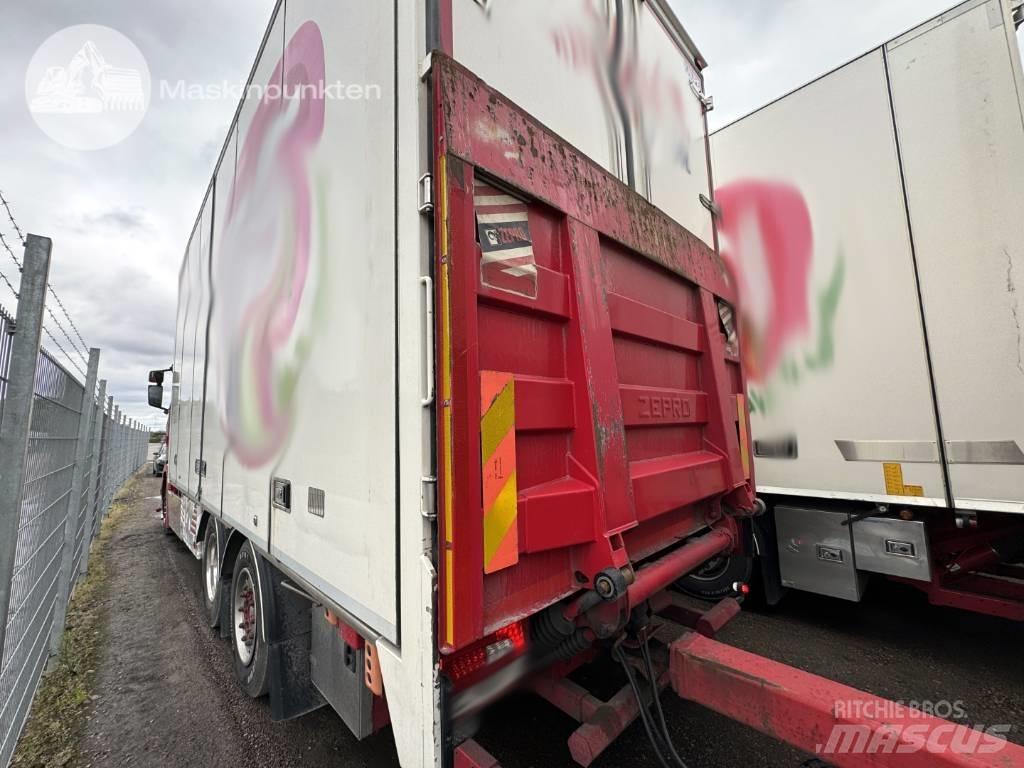 Scania S 500 Camion a temperatura controllata