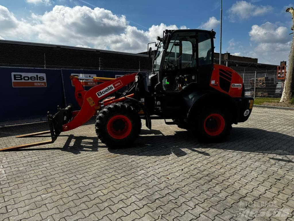 Komatsu WA100M-7 Pale gommate