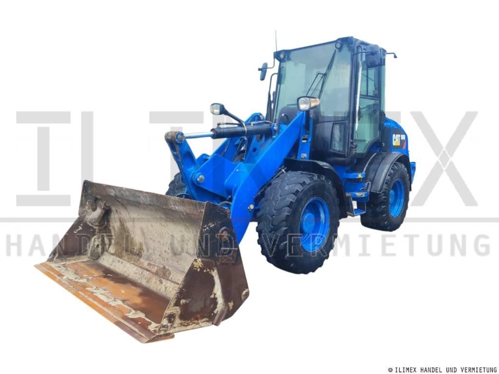 CAT 908 M Pale gommate