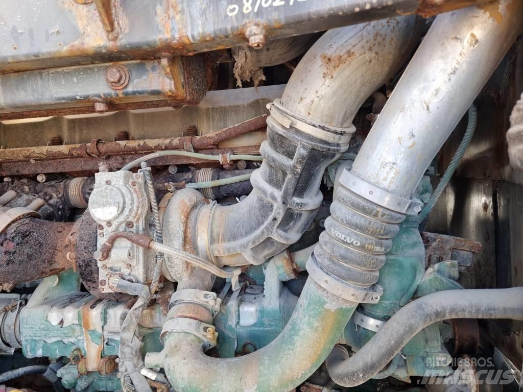 Volvo L 180 G Pale gommate