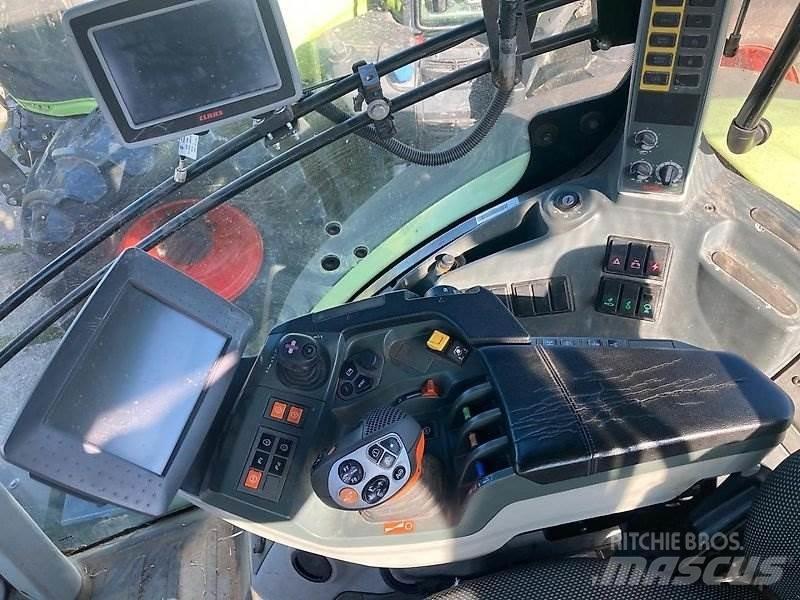 CLAAS Axion 830 Trattori