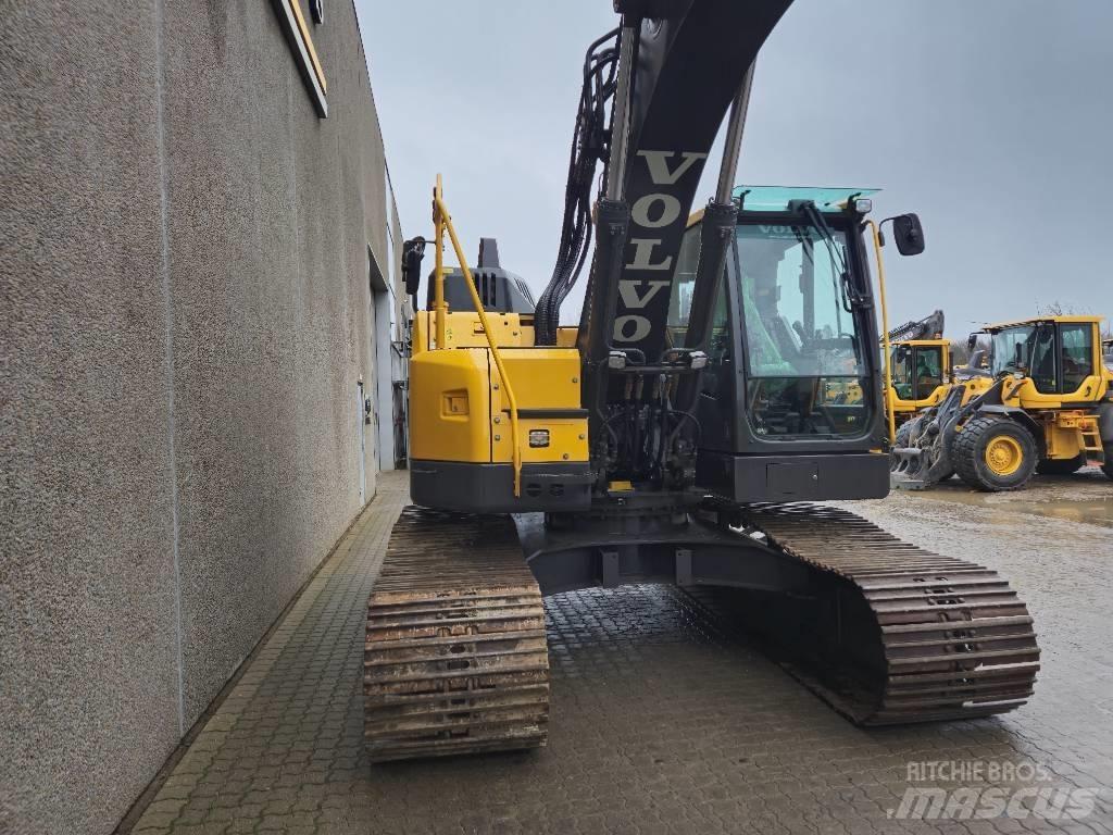 Volvo ECR 235 EL Escavatori cingolati