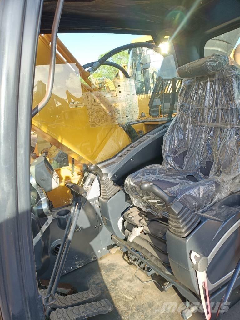 Hyundai R220LC-9S Escavatori cingolati