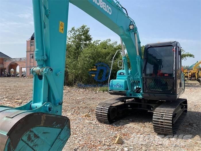 Kobelco SK140 LC Escavatori cingolati