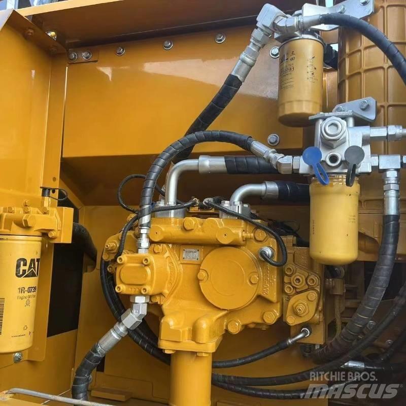 CAT 320 D Escavatori cingolati