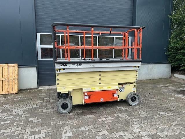 JLG 3246 ES Piattaforme a pantografo