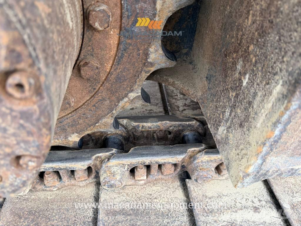 Komatsu PC 130 LC-8 Escavatori cingolati