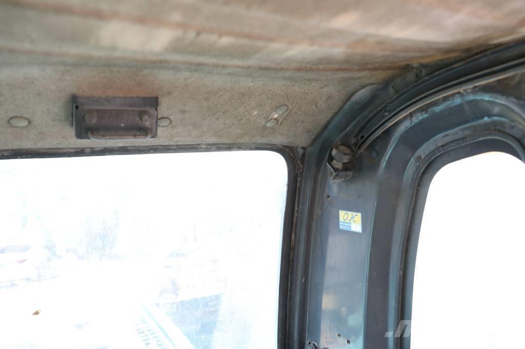 Kobelco SK 210-8 Escavatori cingolati