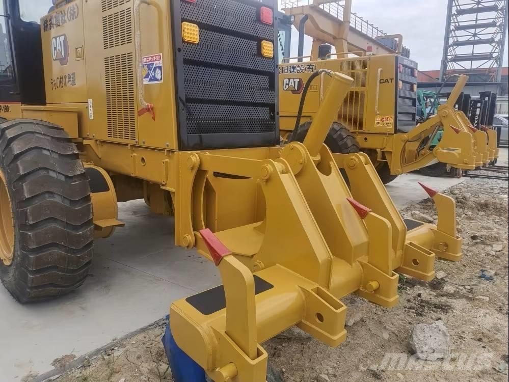 CAT 140H Motorgraders