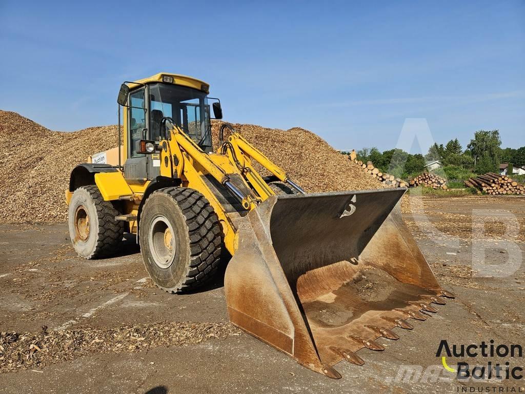 JCB 426 HT Pale gommate