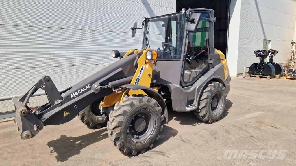Mecalac AX 850 Pale gommate