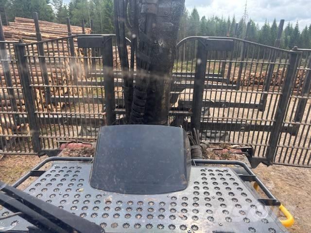 Ponsse Mammoth Forwarder