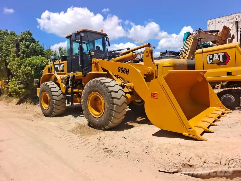 CAT 966 H Pale gommate