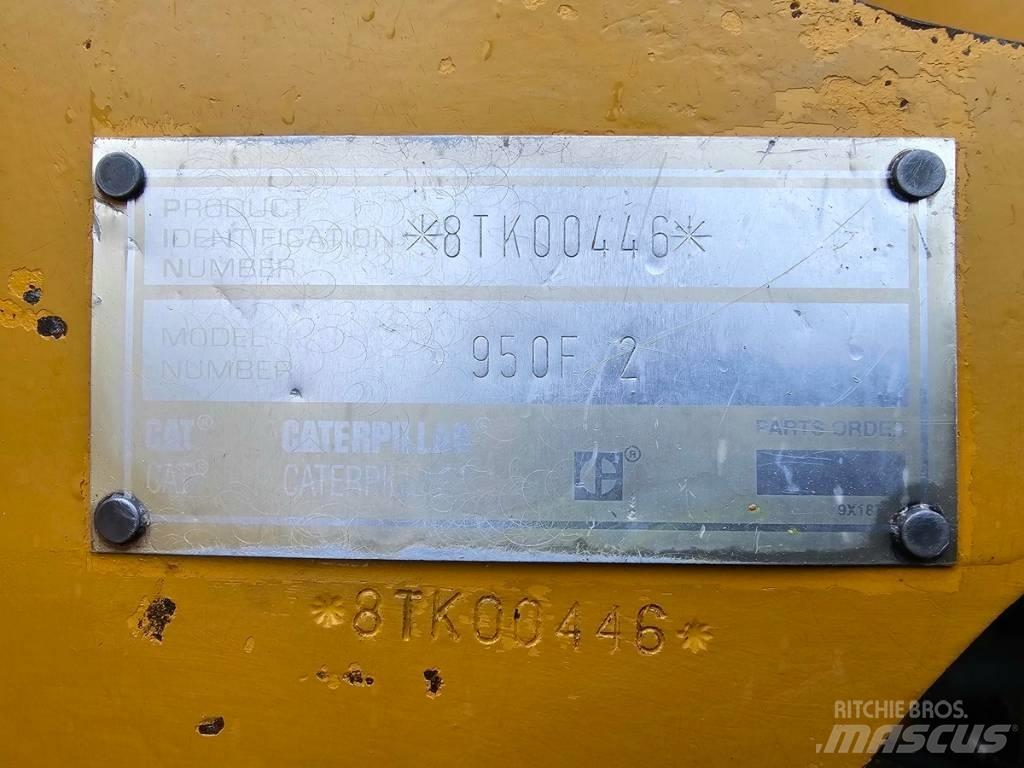 CAT 950 F II Pale gommate