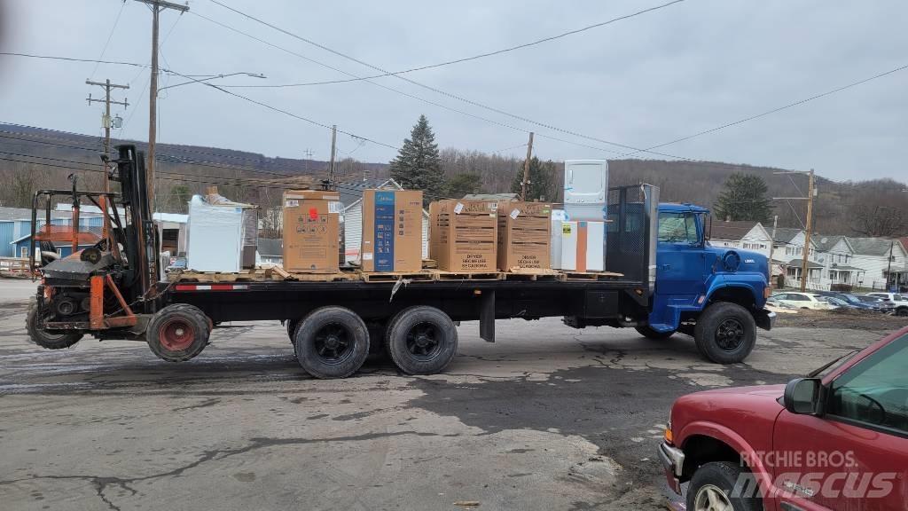 Ford F9000 Camion con sponde ribaltabili