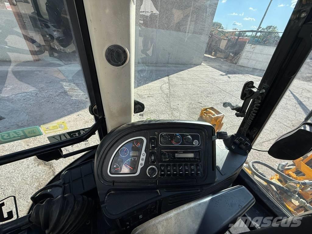 JCB 3 CX Terne