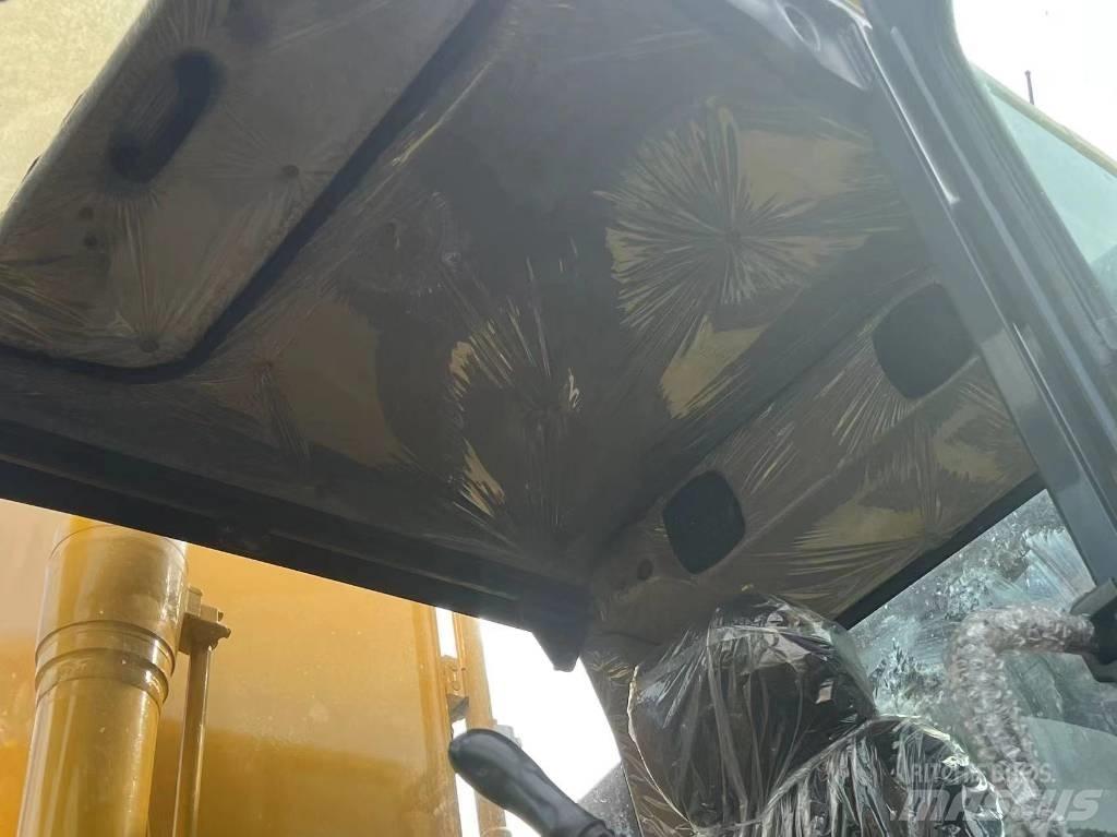 Komatsu PC 200 Escavatori medi 7t - 12t