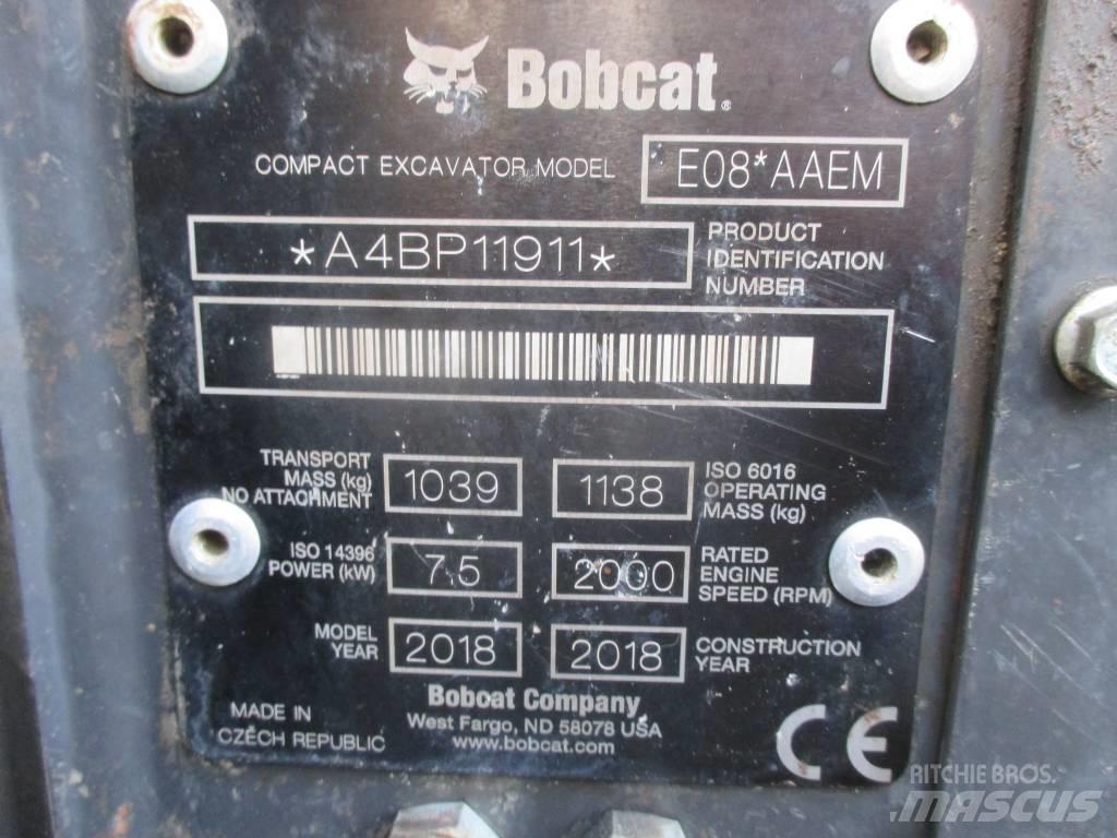 Bobcat E 08 Miniescavatori