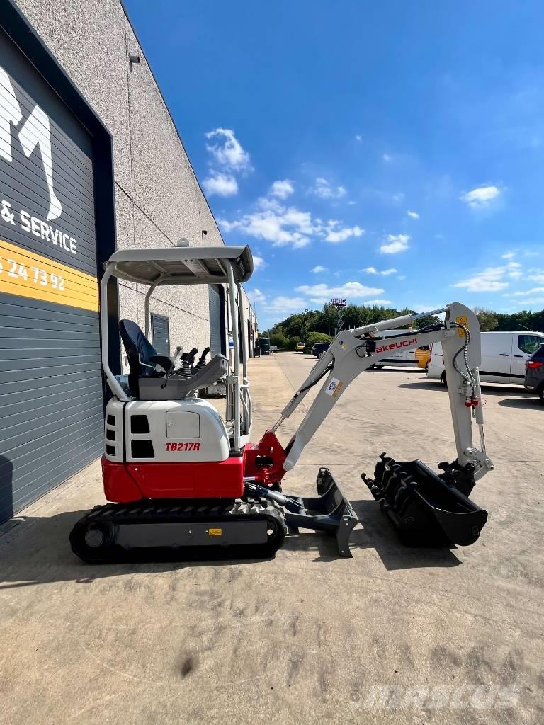 Takeuchi TB 217 R Miniescavatori