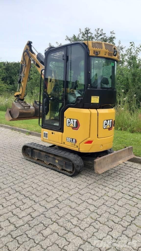 CAT 301.8 Miniescavatori