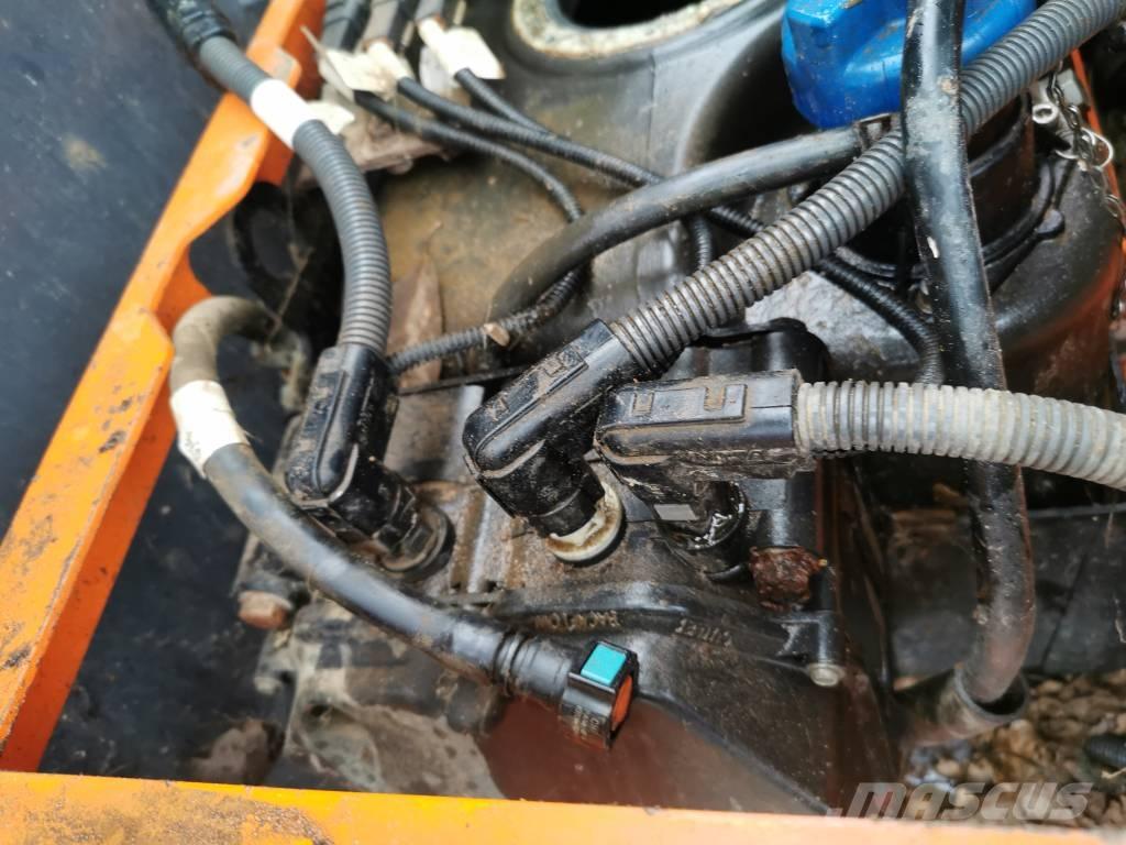 Doosan DX 225 SLR Escavatori cingolati