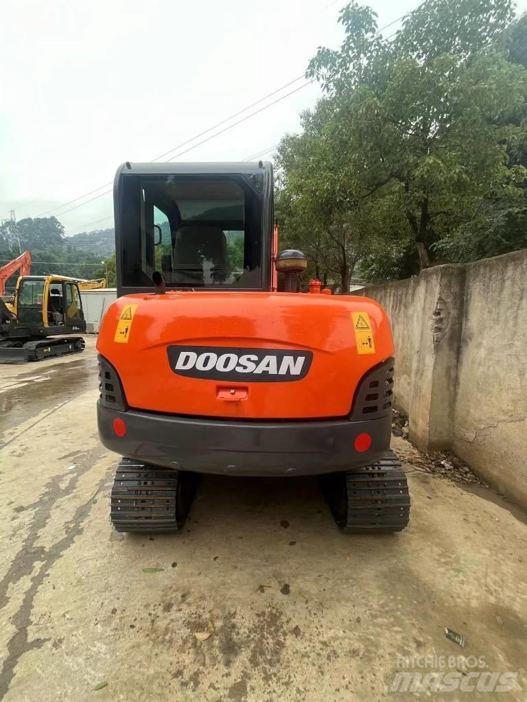 Doosan DH 60-7 Miniescavatori