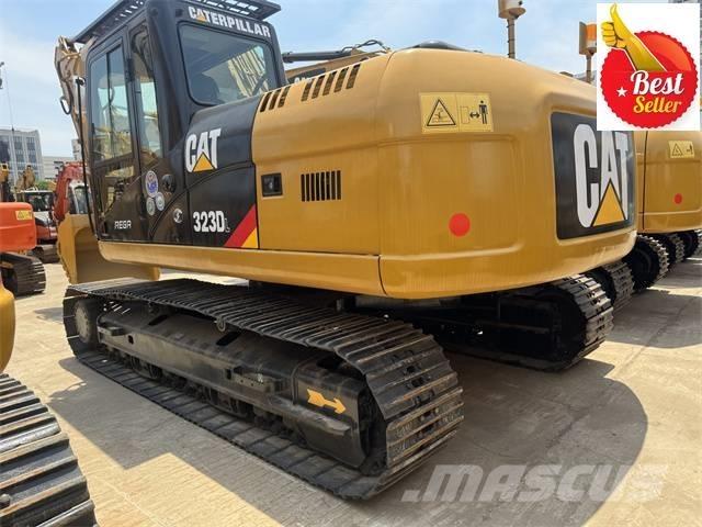 CAT 323 D L Escavatori cingolati