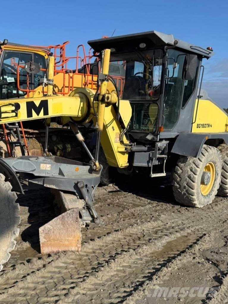 HBM BG140 TA-4 Motorgraders