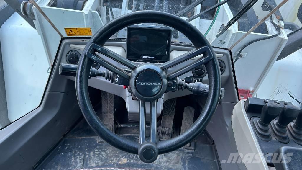 Hidromek HMK 640 WL Dozer gommati