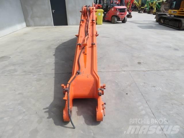Daewoo DX 225 LC Telaio e sospensioni