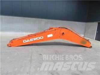 Daewoo DX 225 LC Telaio e sospensioni