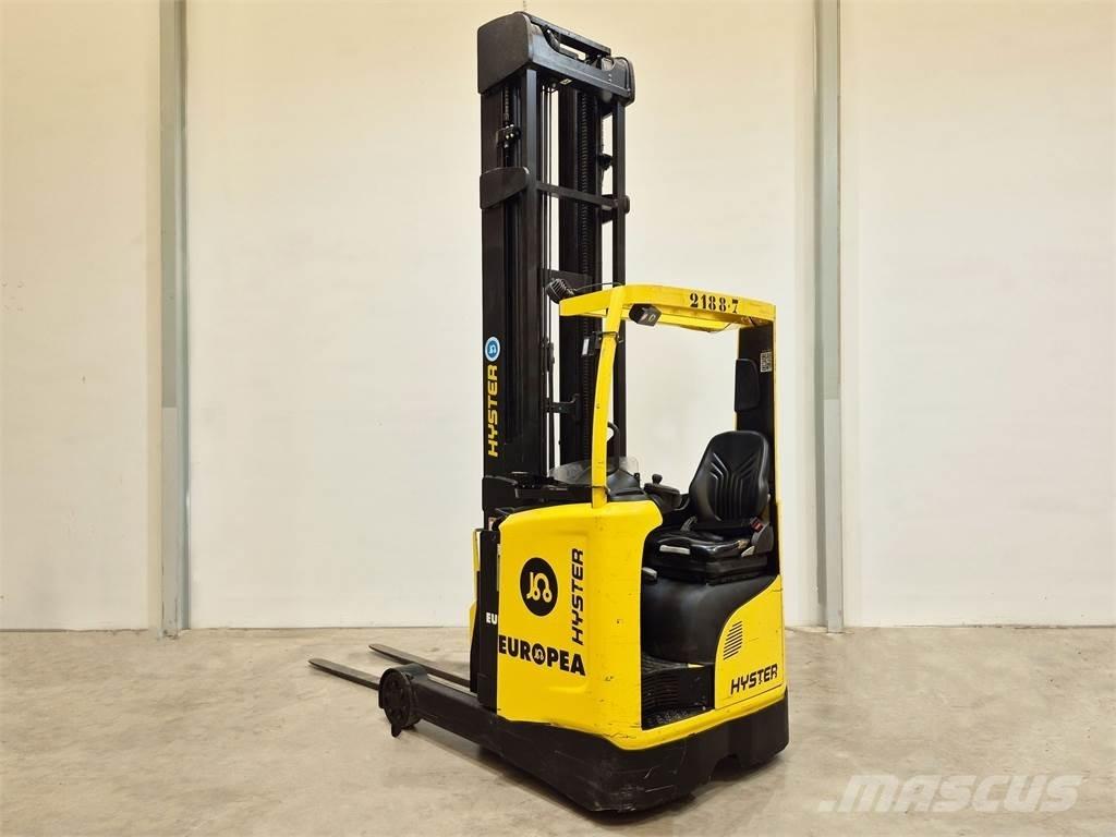 Hyster R1 6 HD Carrello retrattile