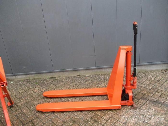 BT HL 1000 Transpallet uomo a terra